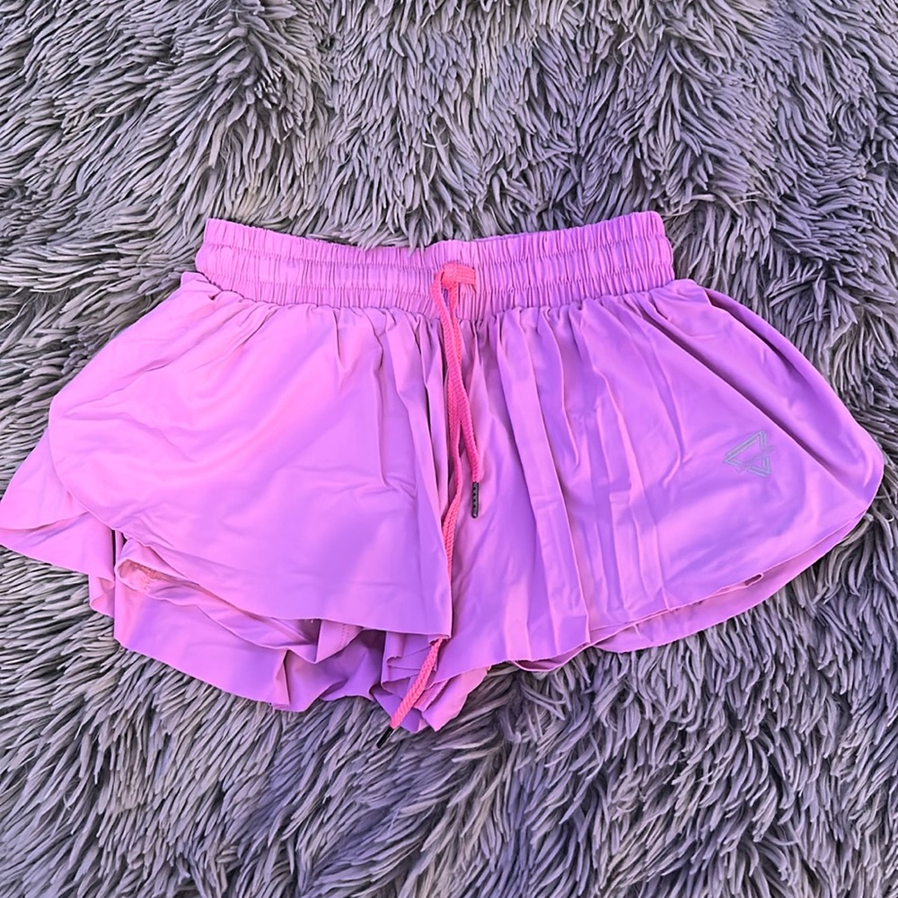 Viral Amazon pink flowy shorts